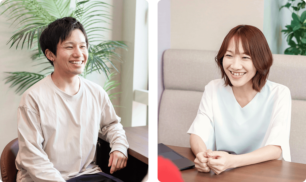 社内で談笑する社員